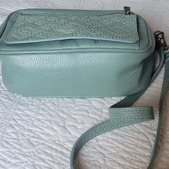 VALENTINA FIORE Leather Crossbody green Color, Made In Italy - Picture 4 of 12
